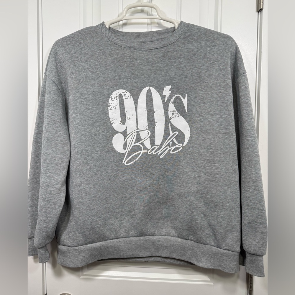 SHEIN Gray Graphic Sweatshirt “90’s Babe” Crewneck – XL